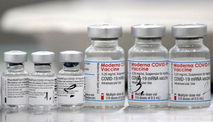 US no longer recommends Covid shots for children, pregnant women