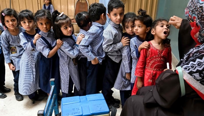 Poliovirus found in sewage samples across seven districts