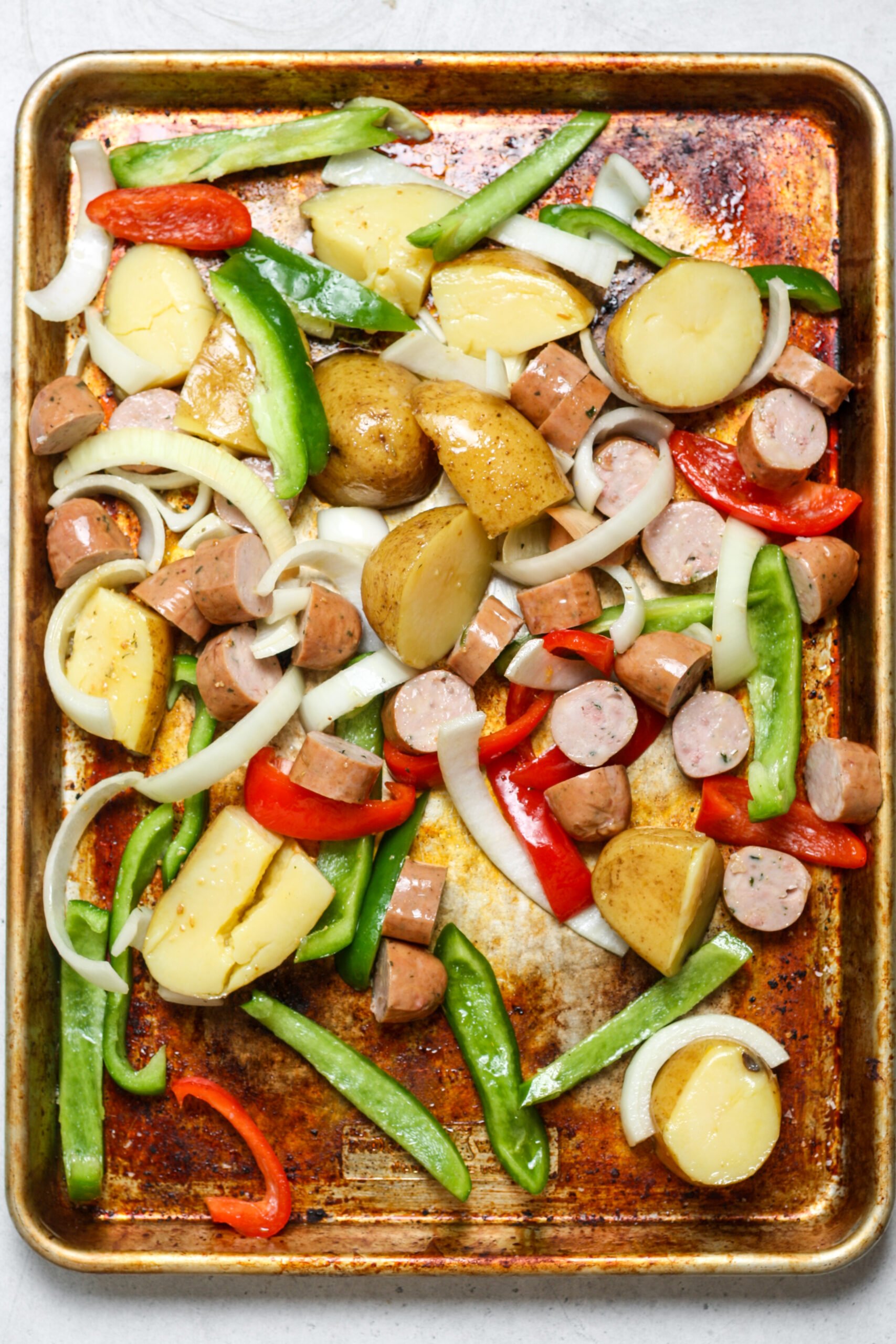 Pan with meat and veggies.