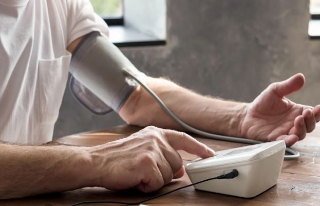 Intensive lowering of blood pressure tied to lower dementia risk