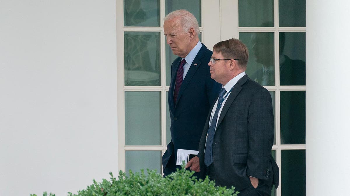 Difference between DO and MD physicians amid Biden mental health probe