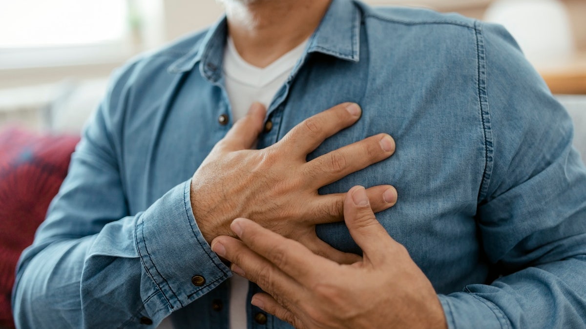 Summer heat forces heart to work harder, raising cardiac event risk, expert says